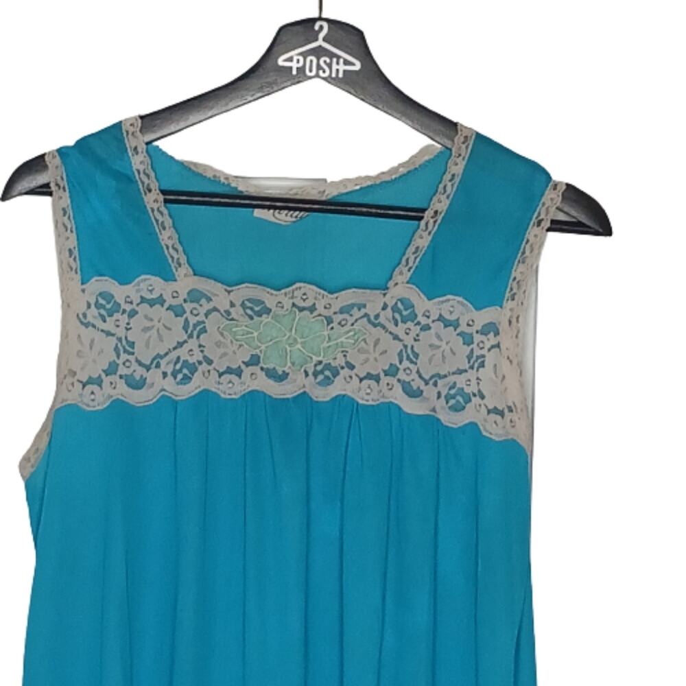 Vintage 1970s Mirage Turquoise Nightgown